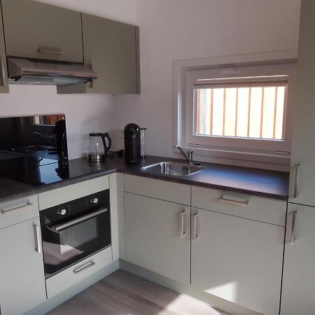 Vakantiechalet Huisje Onder De Toren Оосткапелл Экстерьер фото